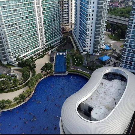 Sm Bicutan Condotel Manila Eksteriør billede
