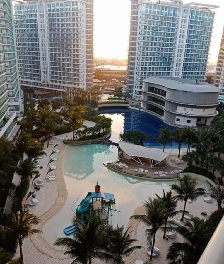 Sm Bicutan Condotel Manila Eksteriør billede